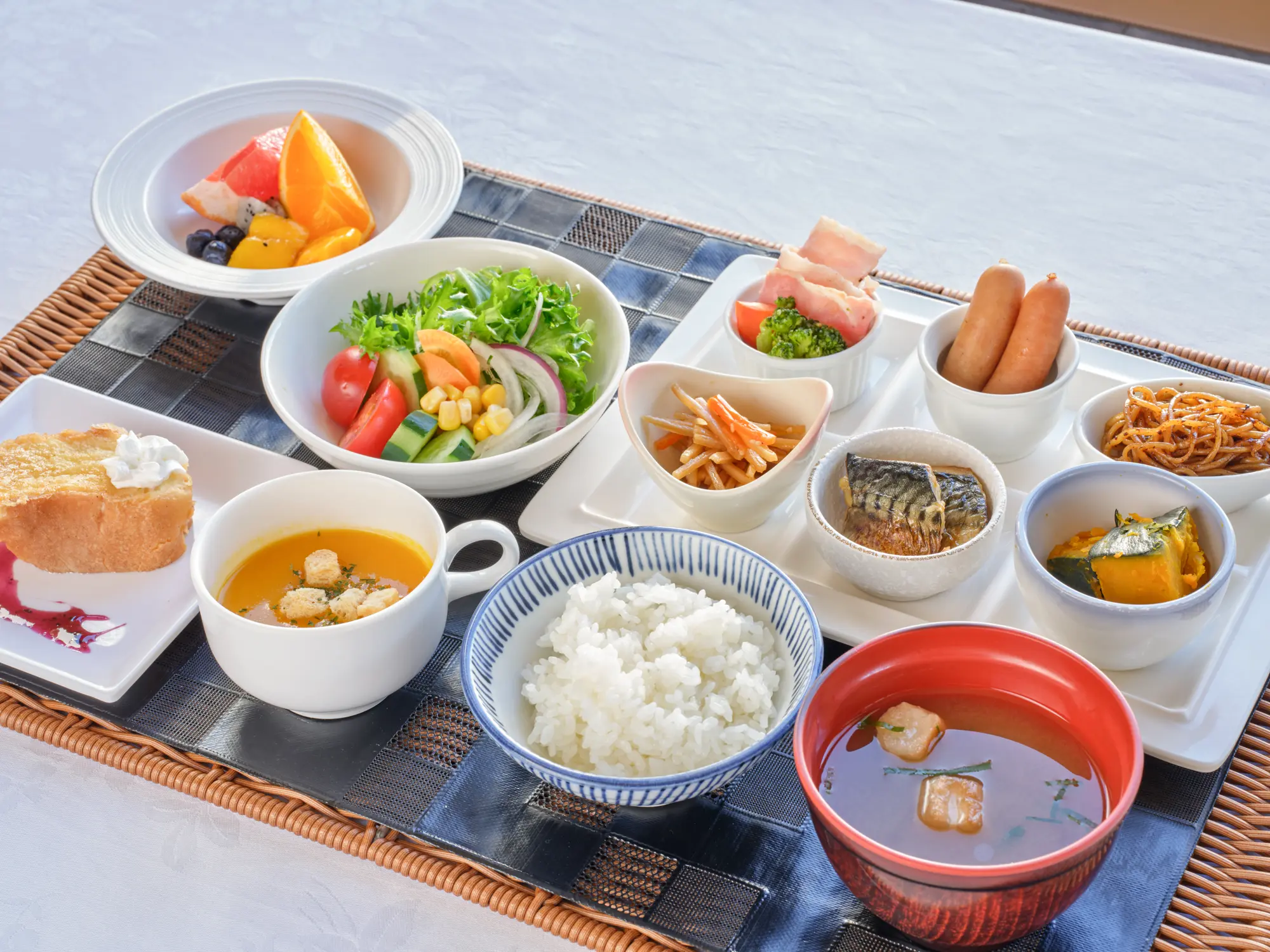 モーニングビュッフェ