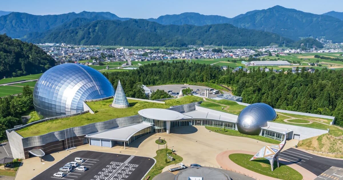 【8月8日(土)～8月16日(日)】福井県立恐竜博物館臨時駐車場＆無料シャトルバスのご案内